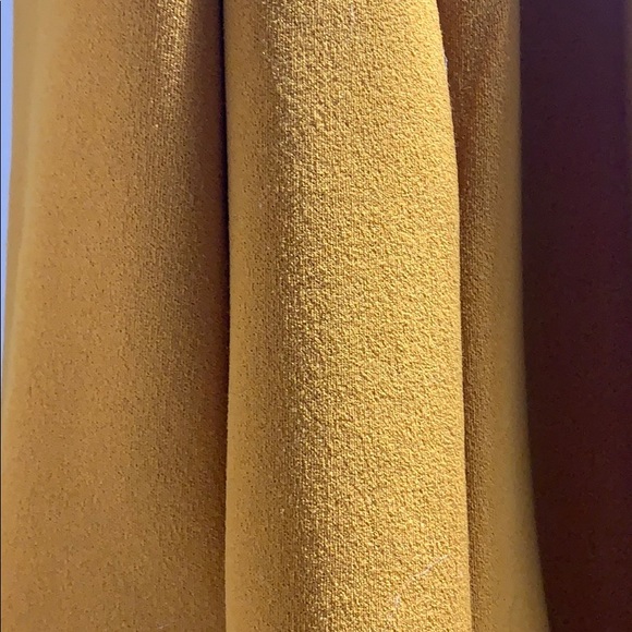 Mustard yellow blazer - Picture 6 of 6